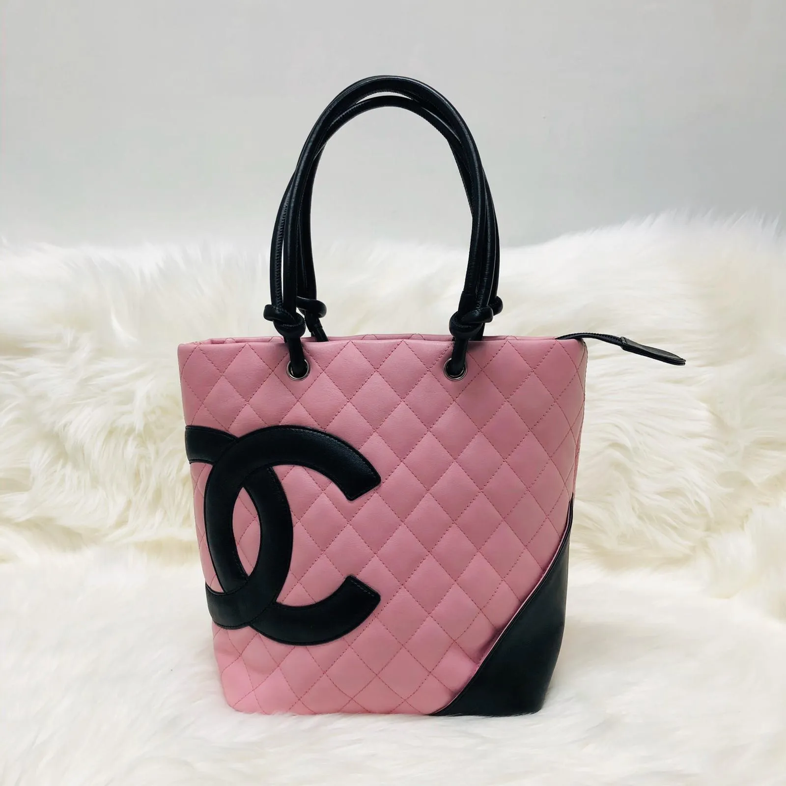 Cambon Ligne Quilted Tote Bag in Pink