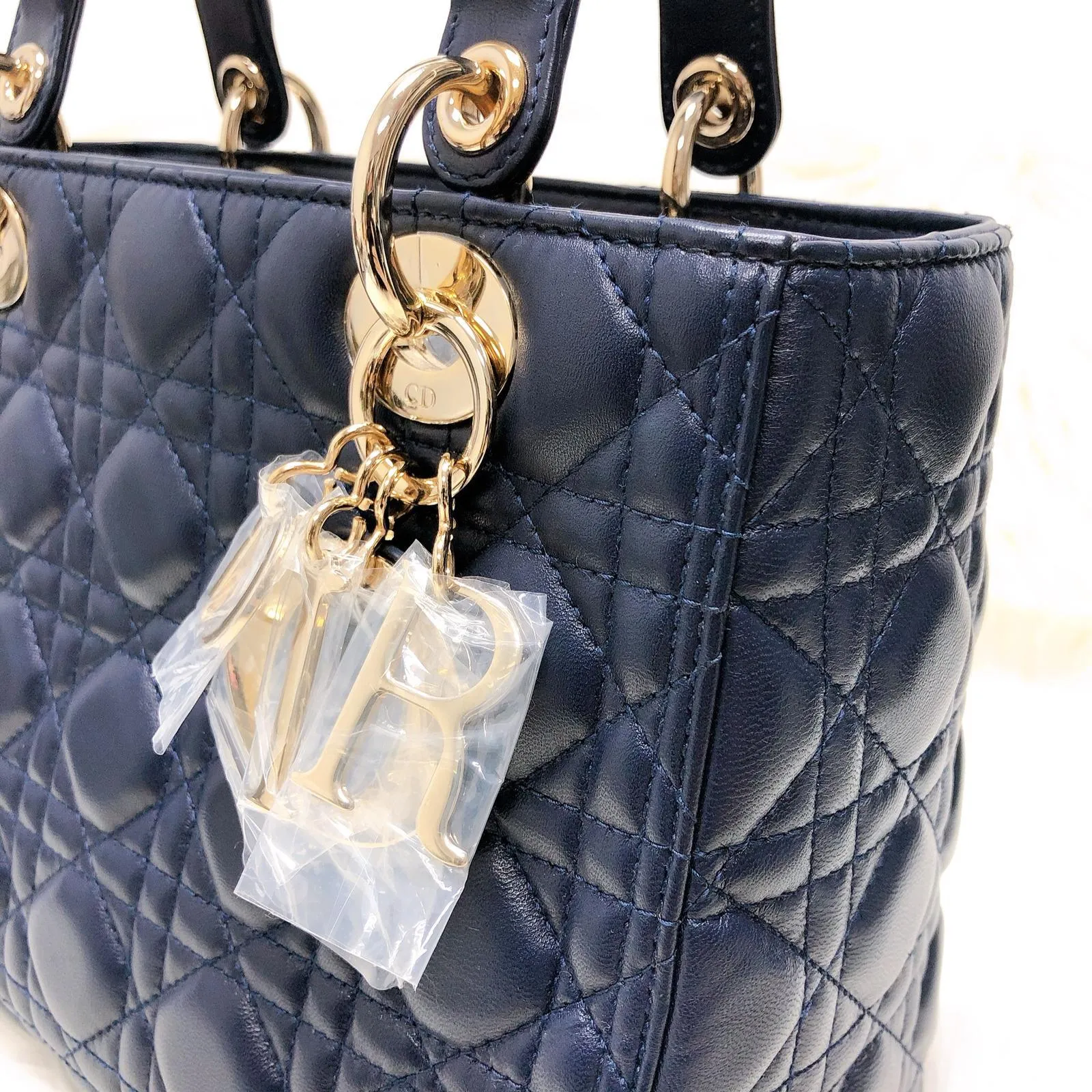 Cannage Lambskin Lady Dior Medium