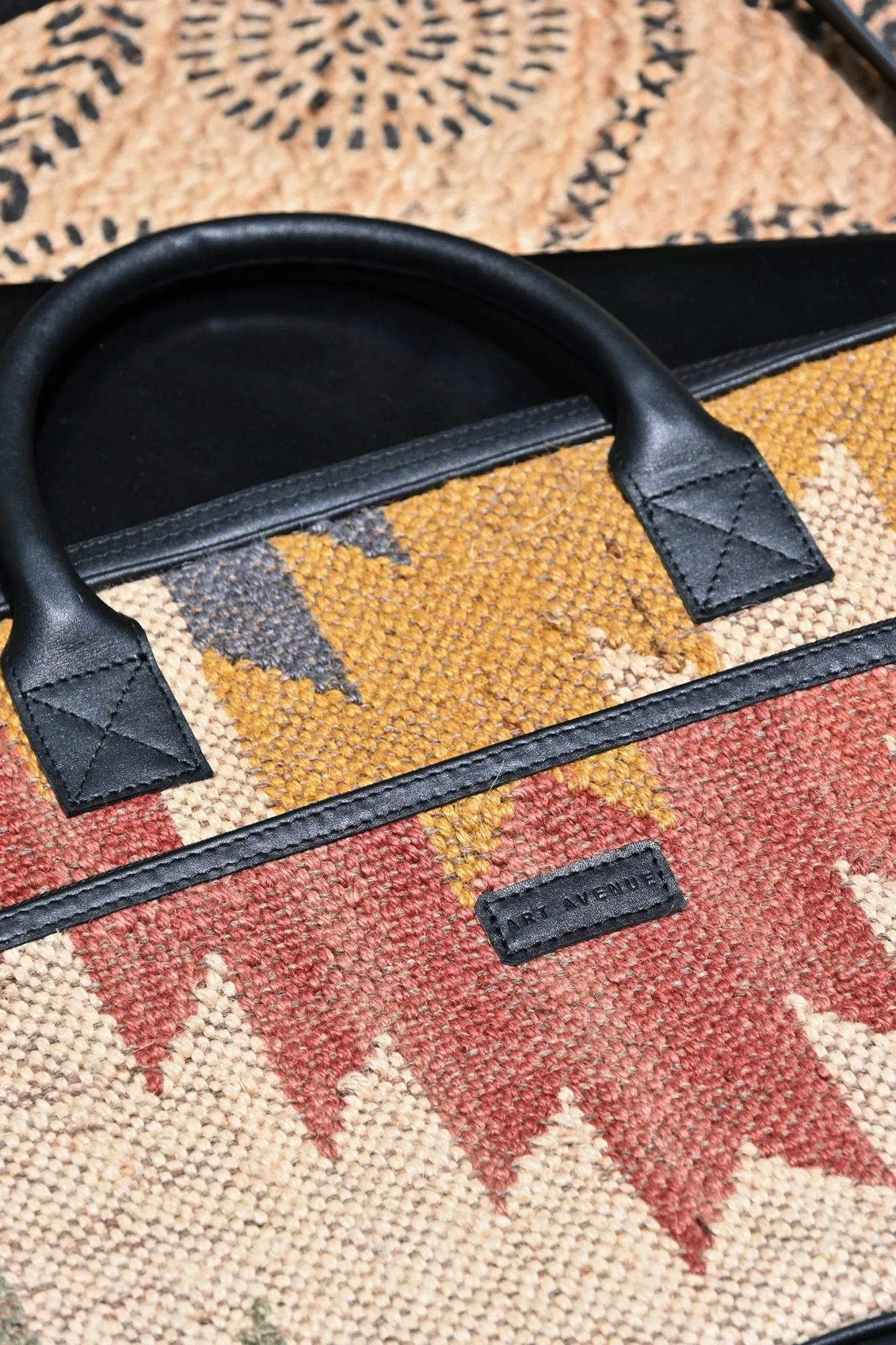 GAVIEN - KILIM & LEATHER LAPTOP BAG