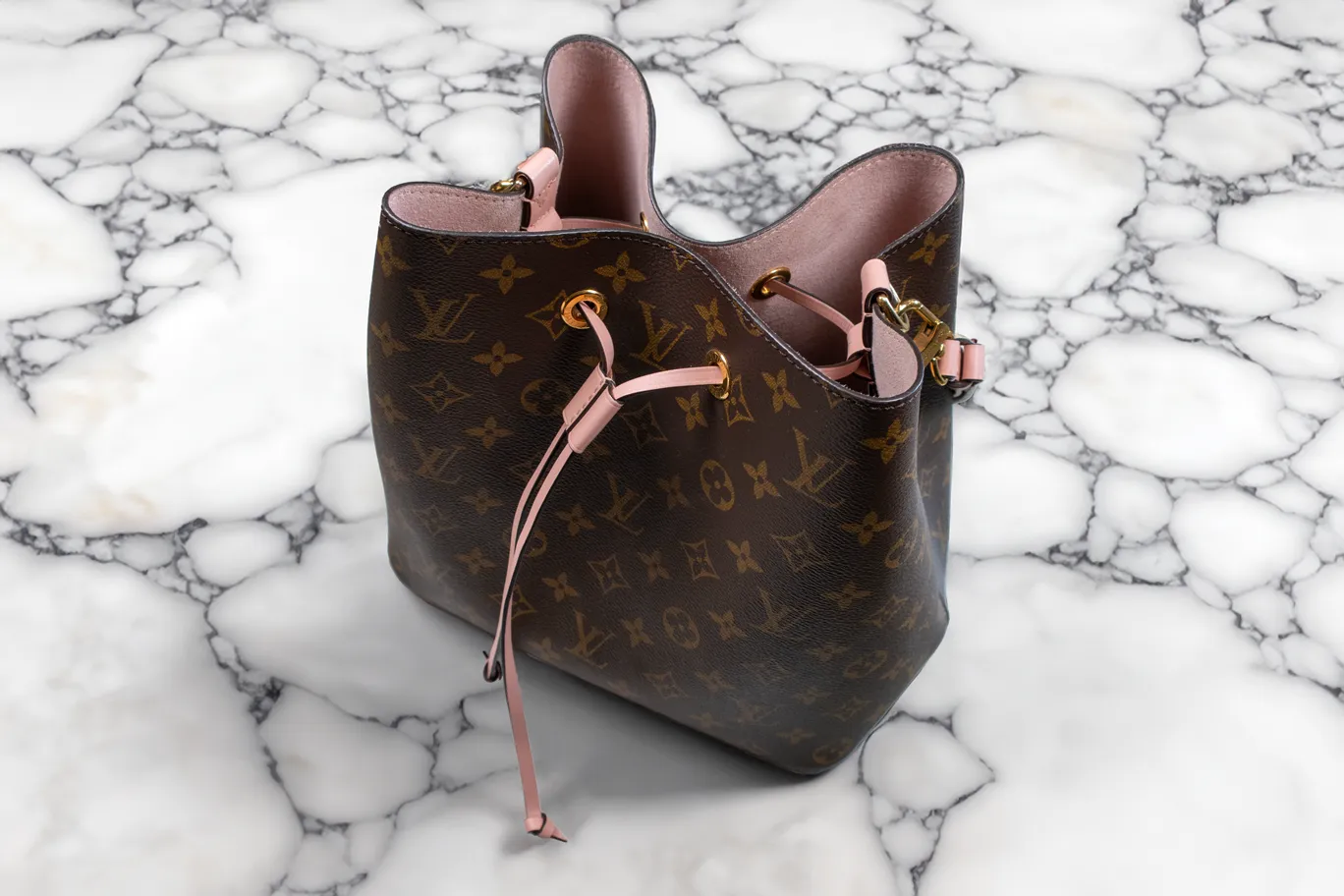 Louis Vuitton Rose Poudre Monogram Canvas Neonoe Bag