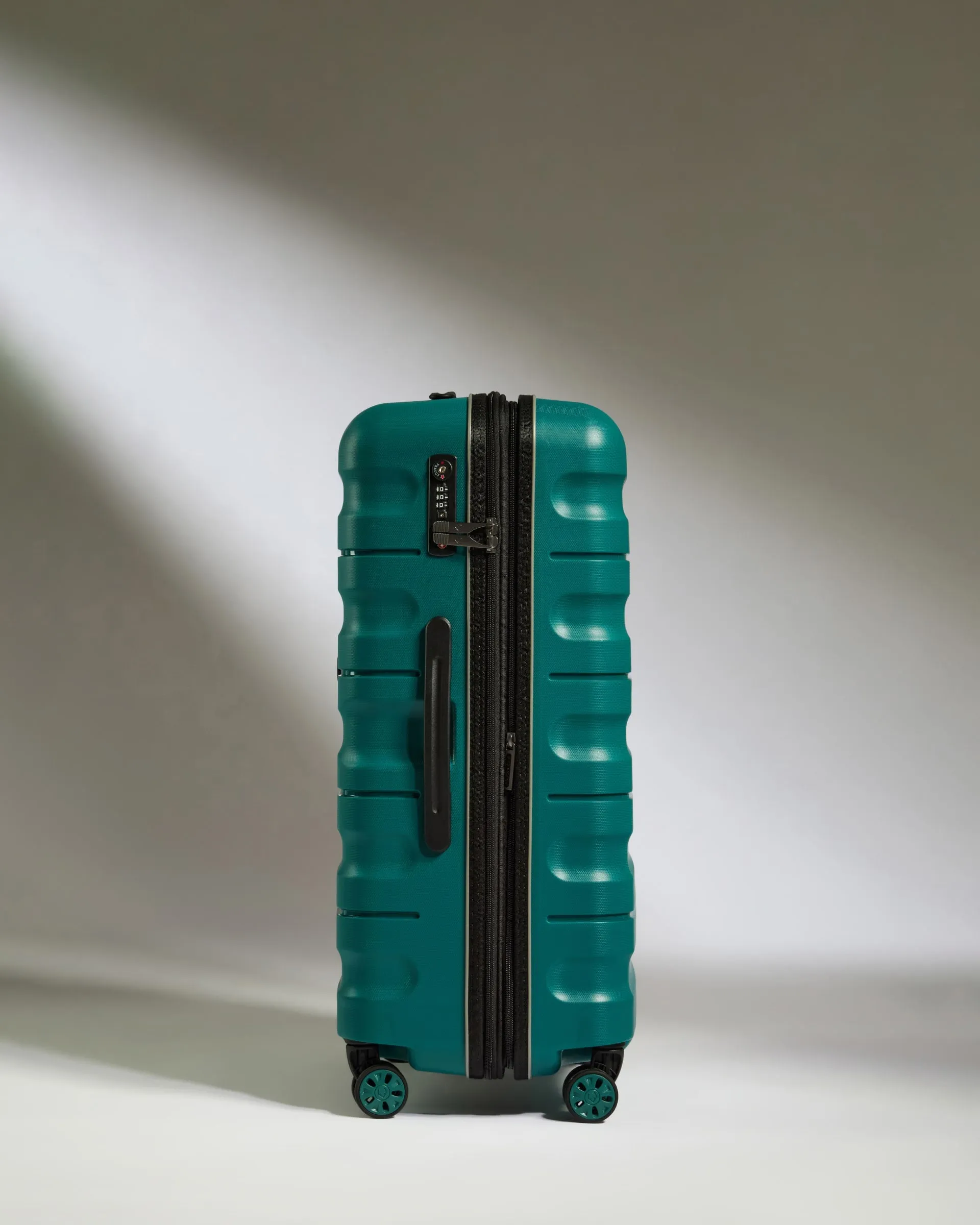 Medium Suitcase in Deep Teal - Lincoln