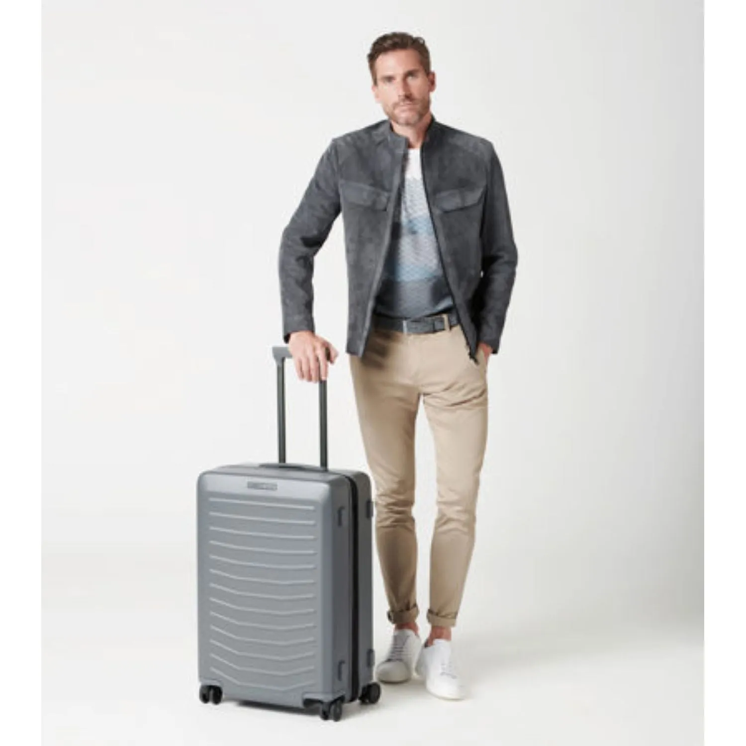 Porsche Design Roadster 27" Expandable Medium Luggage Spinner (SA)