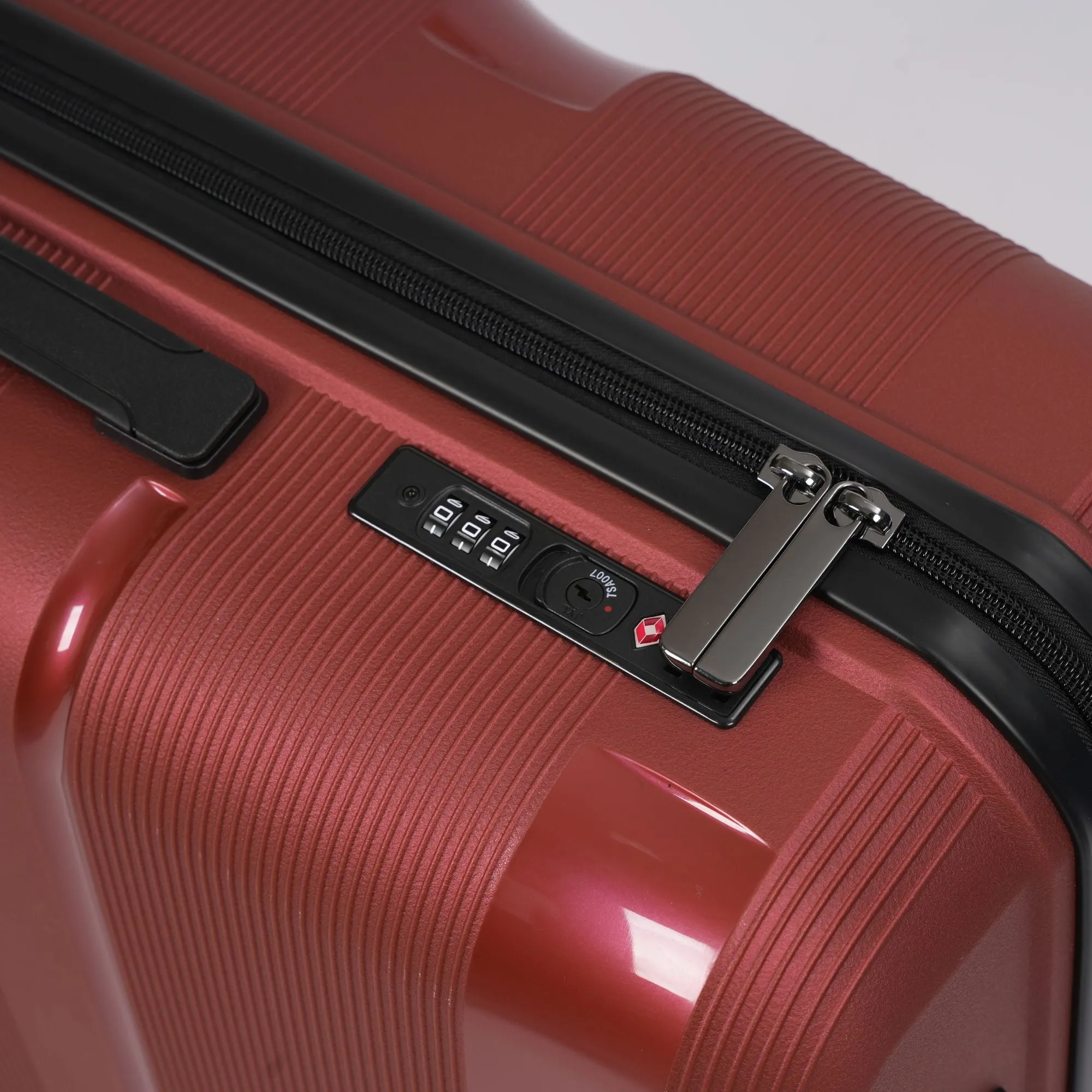 Red Hardcase Roller Luggage 28' with 360° Wheels & TSA Lock