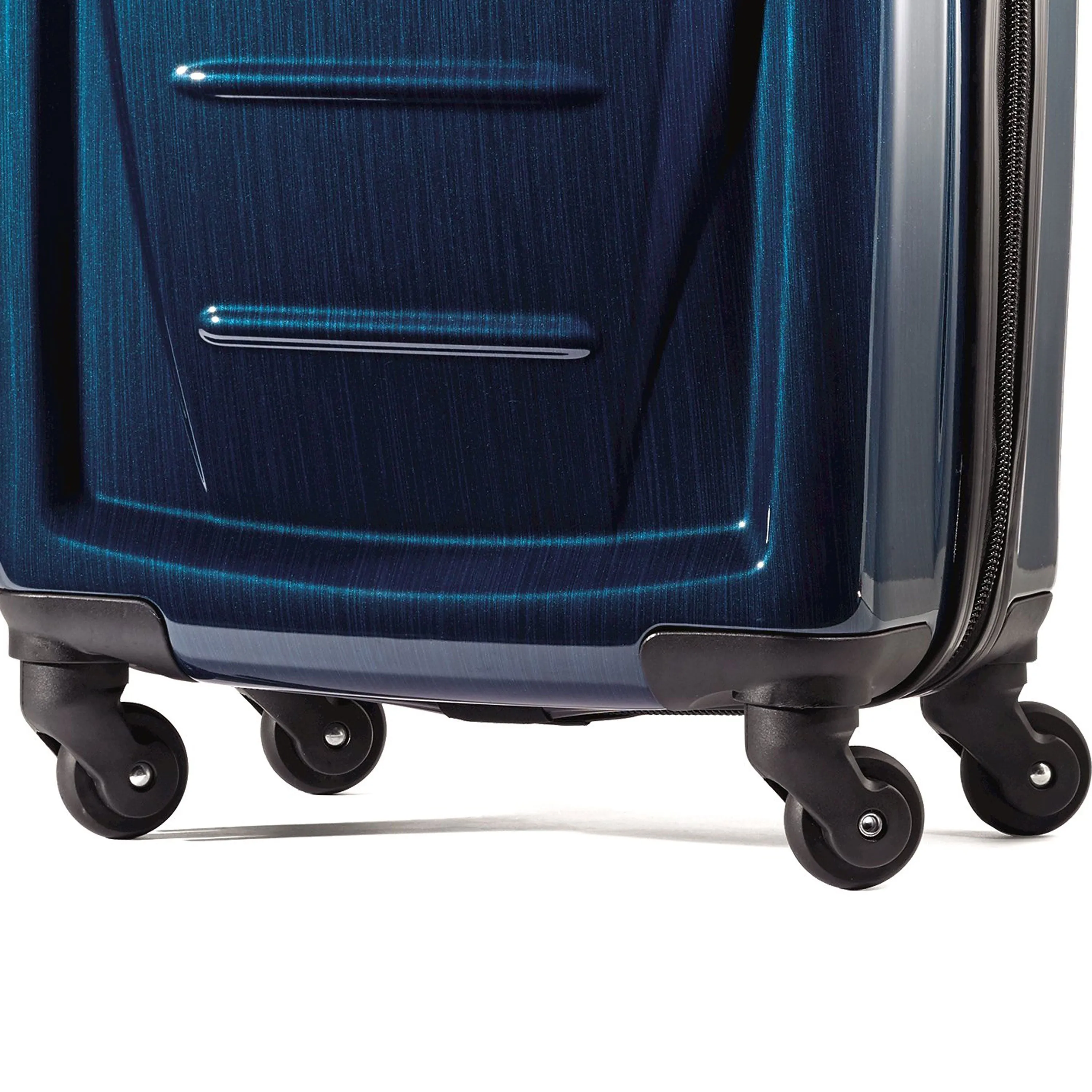 Samsonite Winfield 2 Fashion 24" Hardside Spinner