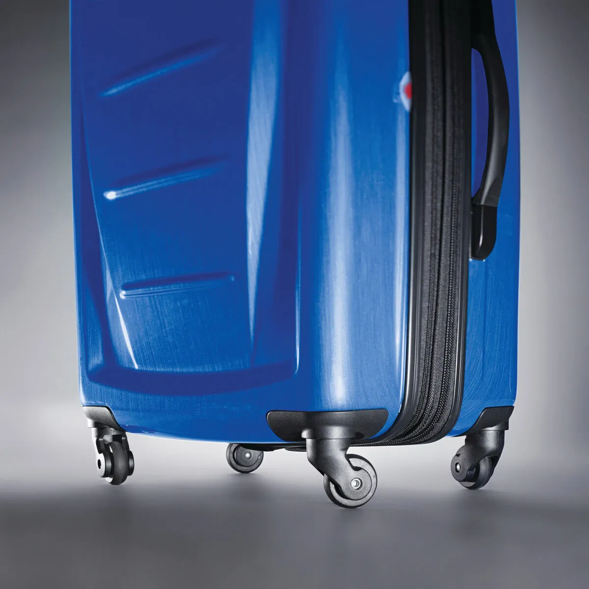 Samsonite Winfield 2 Fashion 24" Hardside Spinner